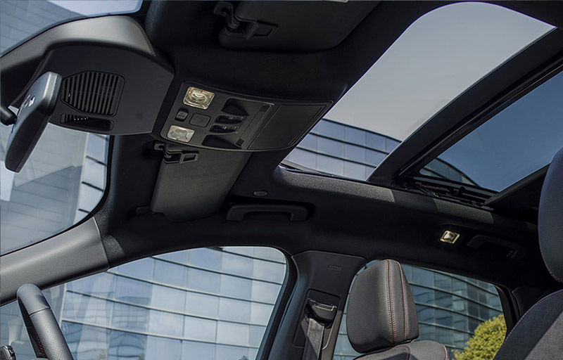 All-New Ford Escape panoramic roof